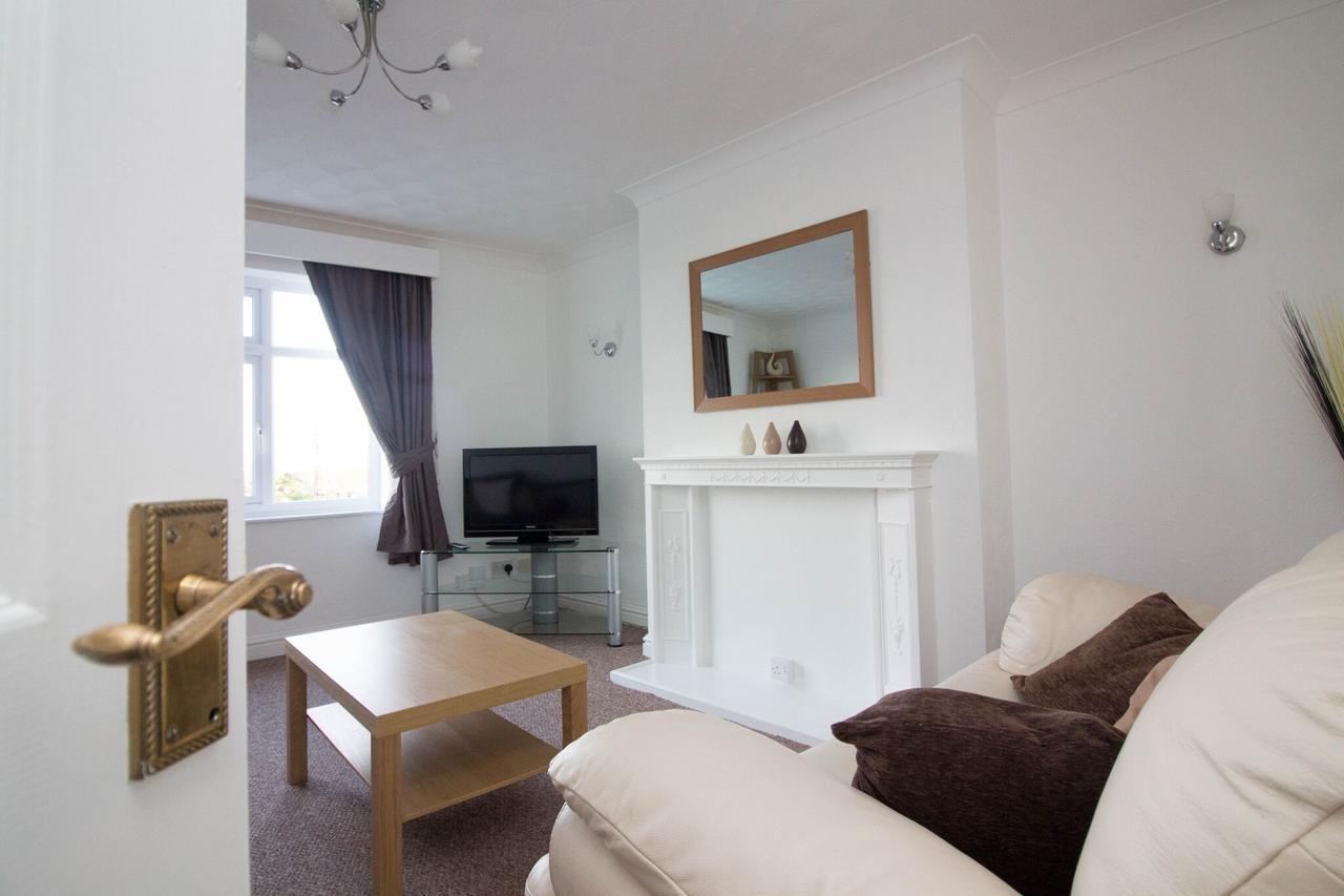 Lovely Sea Front House In Cleethorpes - Sleeps 6 Ngoại thất bức ảnh